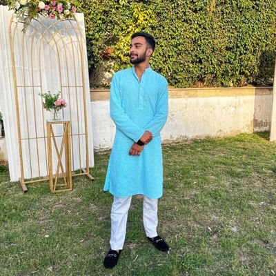 sports journalist
अदम्य। अविजित। आजीवन स्वतंत्र।।