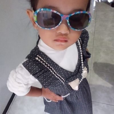 insaniakamila17's profile picture. 