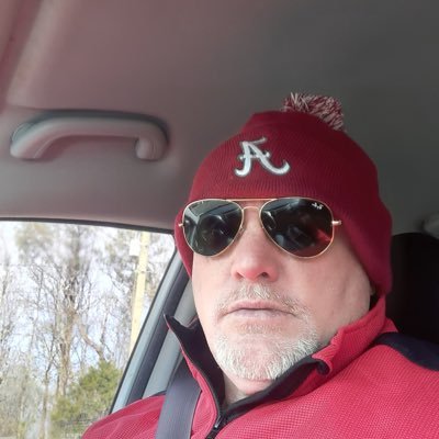 BAMA FAN AND LOVE THE BRAVES ⚾️, definitely enjoy sports 🏈 and politics is a no for me and please no Direct messages