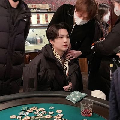 jvgwonsyyyy's profile picture. 