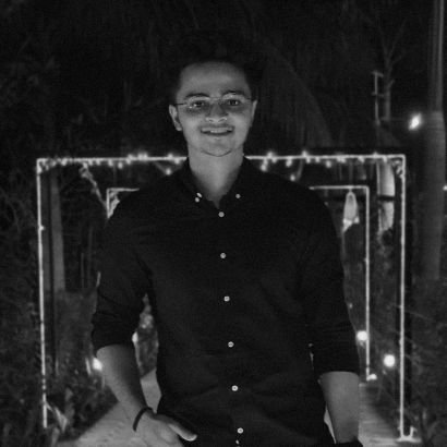 Shiv_Viradia's profile picture. “Learn what is to be taken seriously and laugh at the rest.”