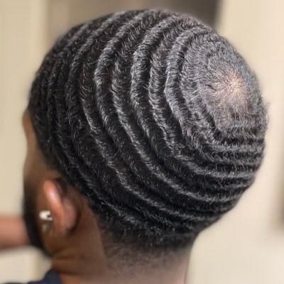 Brand Ambassador for Royalty Headwear Official Personal & Business Page - Click Link For Discount💰 #CareForYourCrown👑 #Waver🌊 #360Waves #Blogger #BOB