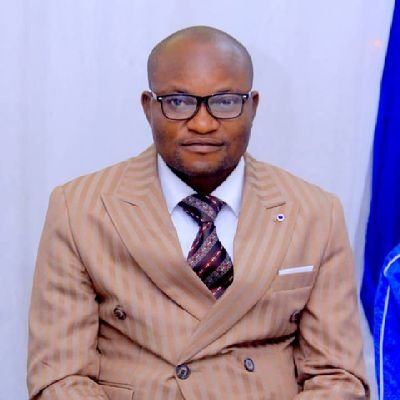 juriste en droit public international, Directeur général et  président initiateur de la fondation lomasa à Kinshasa candidat Député RDC.mes twittes  m'engagent