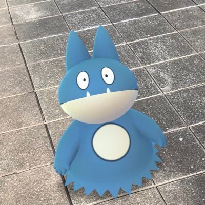 ポケモンGO新規で始めました。ポケモンの世界に没頭する為のアカウントです。先輩トレーナーの皆様よろしくお願いします。 6937 5054 8482