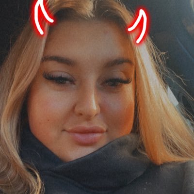 lois_kenyon's profile picture. slide in baby, together we’ll fly