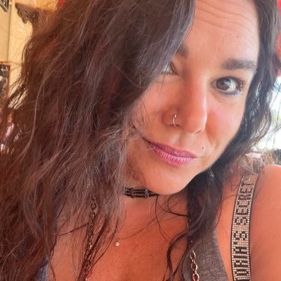 _Kristallize's profile picture. 🎉𝕃𝕀𝔽𝔼'𝕊 ℂℍ𝔼𝔼ℝ𝕃𝔼𝔸𝔻𝔼ℝ🥳 Kingdom Bizness.⚔️🔥 Music/Entertainment Bizness.🎵🎶💃🏻 Patriot.🇺🇸🇺🇸🇺🇸#Kristallize🤍🙏🏼🦋🌻🦅