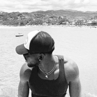 enoch_ntchobo's profile picture. ut | 🇨🇮 | celui qu'ils appellent Lui.