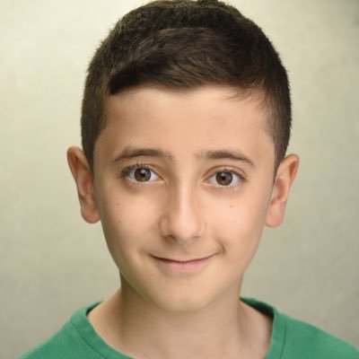 ⭐️ Plays Sol in Lagging on @cbbc ⭐️  Actor / 🇬🇧 UK. Street Dancer🕺 Gamer 🎮  Rep’d by @daisyanddukesagency. Twitter managed by dad.👩🏻‍🦲