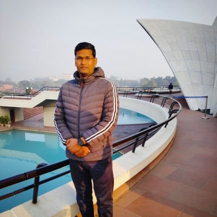 Akhiles03030438's profile picture. 