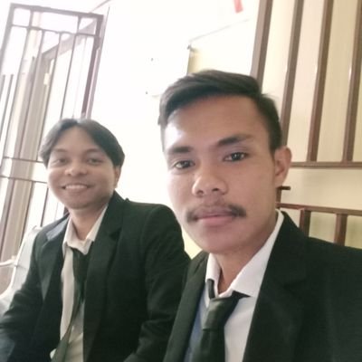 Kapal yg besar tdk akan hancur diterjang ombak. Begitupun Nahkoda yang tangguh tidak lahir dari laut yang tenang✊✊