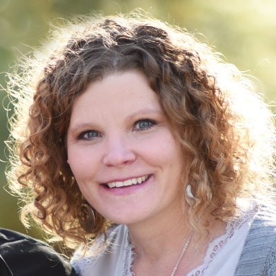Educ research in tech innovation & teacher traits. Prof. Wife. Mom. Christian. Marathoner. Running coach. Prior 5-12 teacher. Opinions = my own musings.