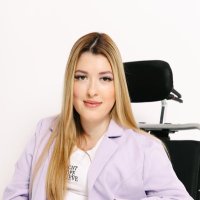 Emily Flores (@emilyflowurs) 's Twitter Profile