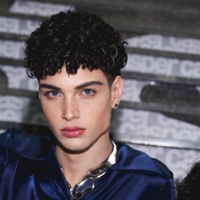 allanmarinsek's profile picture. :)