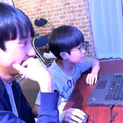 2022年#熊本県東区で開校するプログラミング教室、#mico です。 5~12歳対応のscrachコース、13~15歳対応のメカコースの2コースから選択いただけます。 色々な授業背景、ロボット制作の様子を載せていきます。 #熊本市#健軍#プログラミング教室#program#スクリーンプロジェクター