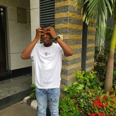 ee_nn_yy's profile picture. Associate Accounting Technician