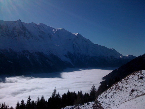 Justine and Marco scognamiglio have a 2 bed apartment in chamonix with great views of montblanc. Follow us to read more about chamonix twitter@viewmontblanc