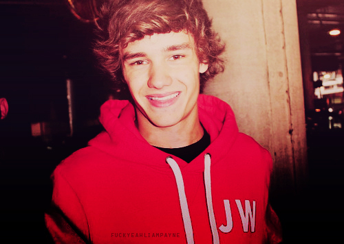I LOVE @REAL_LIAM_PAYNE FROM @ONEDIRECTION.