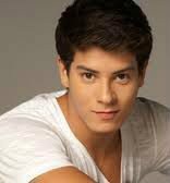 Criado em 14/06/2011 .. FC dedicado ao  lindo e maravilhoso ARTHUR AGUIAR ... o ator e compositor mais lindo . te amoo sempre  
by : @pietra_lorrany