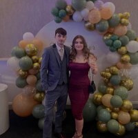 Lois (@loiscommscrh) 's Twitter Profile