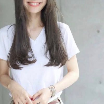 yachisan___'s profile picture. あの日くれた気持ちはまだ、こっちでうまくやってるよ