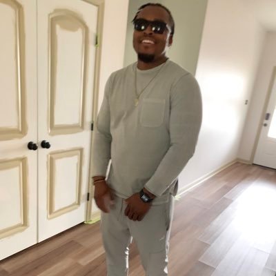 ...Never will be figured out but you can try...!!! R.I.P Wendell Keith Johnson Sr...!! Wifey type: @Beauteous_Jess ..Oh yea and imma die heart @Kingjames fan!!