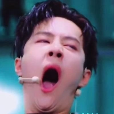 BoatBozhan's profile picture. ความรู้สึกตามโปรไฟล์