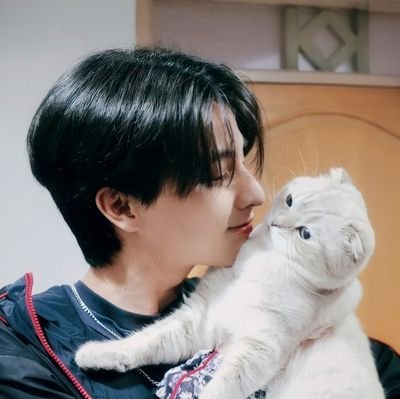 อยู่กับความเป็นจริงตามีไว้มองแต่พี่กลัฟ
#GulfKanawut
#ลูกบอลของคุณบิ๊กกลัฟ