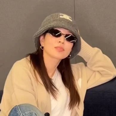 luvbboa's profile picture. 💛