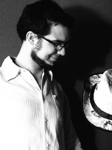 AndreaSaidu's profile picture. Sound Engineer Mix & Mastering, Songwriter #music #audio #mixing #mastering #online
http://t.co/IDGsqRLMmD