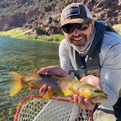 Weekend home-brewer, smoked meat slinger, amateur fly fisherman, seasonal wheelman, and everyday Dad.