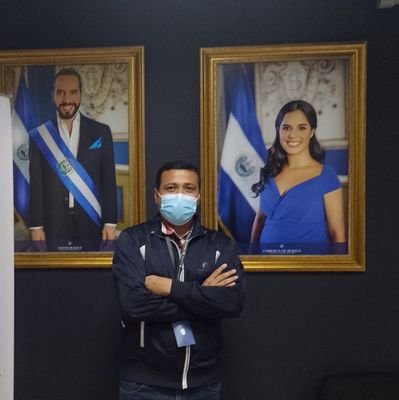 Tuitero de la Republica de El Salvador  🇸🇻🧢