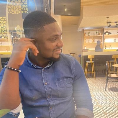 drazeey_'s profile picture. Medic. Stoic. fufuholic