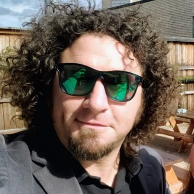 Totally tubular tweeting Texan teacher. Tech. & Photo Enthusiast. Cool hunter. Electric cowboy. Renaissance man. Jack-of-all-trades. Etc. Etc.