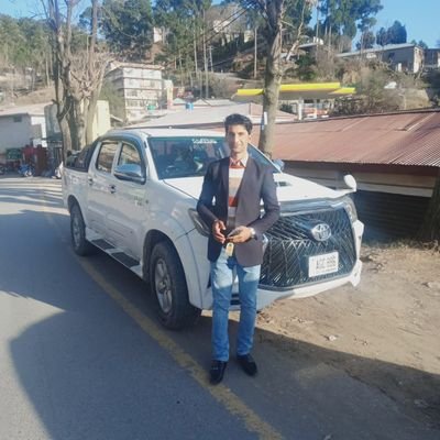 Shaam_Herez's profile picture. Kashmiri Professional Poetry and Prose writer.. Author of Tum Loat Aao & Pandemonium. CEO of Shaam TV Network & Shaam Universal Foundation..