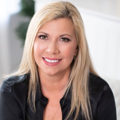 CEO, Corelife Group, Inc. Creator, #THECORELIFEMETHOD Author, #AffluentMinds, Podcaster #Corepreneur, Business Strategist + Advisor, Career Transition Coach