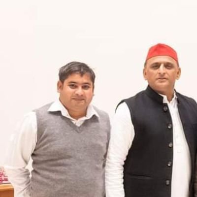 Nitinya16174078's profile picture. 