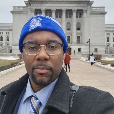 Associate Professor in English at Arizona State U. Interested in cultural rhetoric, African American studies, and civil rights studies. Memphis born and raised.