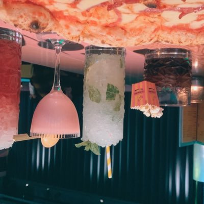 SpaceDanni's profile picture. tweet, tweet.