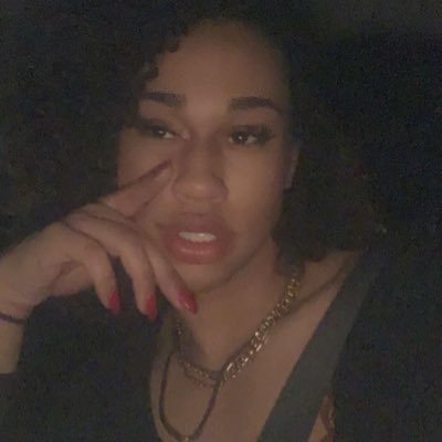 Just tryna make it out here 💗 love and light you guys 😇https://t.co/Z4RoLmbyzG