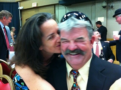 thestuffyluz's profile picture. There are many things I can't control, but I can control my reaction to everything!