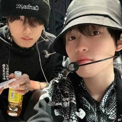 adeeelhb's profile picture. in your dream