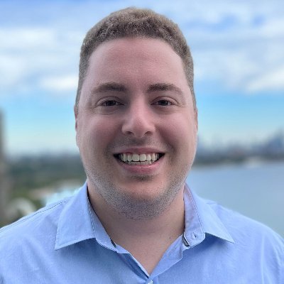 RobertSimeon's profile picture. Marketing Expert. Employee at @citymississauga. Founder of Dash Marketing.