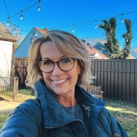 sueearnest11 (@sueearnest) 's Twitter Profile