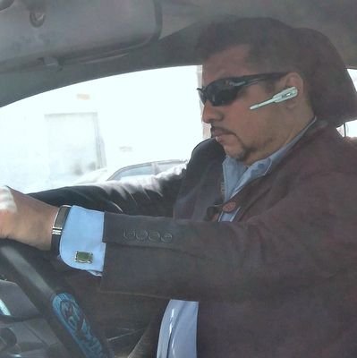 Kevinsa61585973's profile picture. De rodillas ante Dios..  De pie ante el mundo