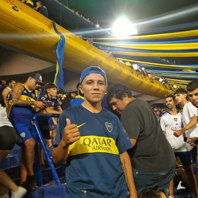 solo un hincha mas de la mejor hinchada del mundo 💙💛💙 somos el pueblo y el carnaval🎶🎺🎺🥁