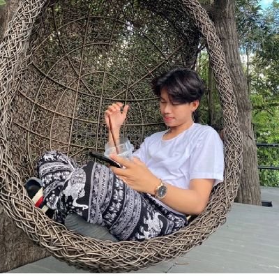 e29_pee's profile picture. 