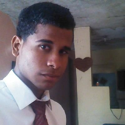 soy sub, miembro de la defensa civil dominicana, fan de wwe y otra cosas.