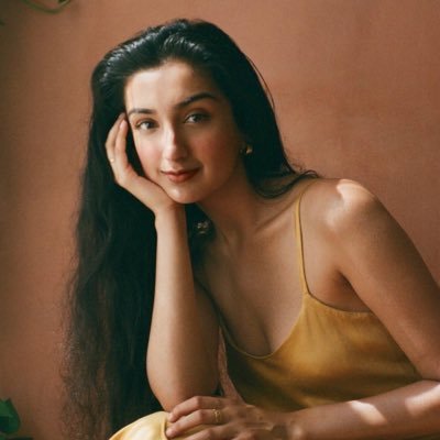 Visual storyteller & Climate Activist exploring fashion and sustainability.
@IWMF Fellow. @NatGeo Digital Storytelling Fellow.