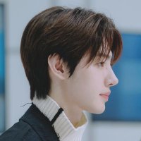 켈리kelly (@kungyaz_) 's Twitter Profile
