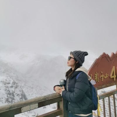 ZuriniZhan's profile picture. I'm a honest and friendly business girl